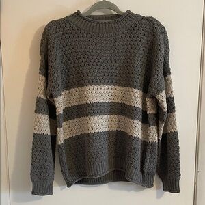 NWT Knot Sisters (Revolve) Chunky Knit Crewneck Sweater